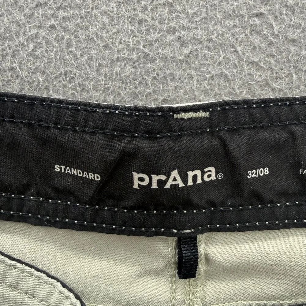 PrAna Shorts Mens 32 Beige Hiking Cargo Quick Dry Stretch Outdoor 8 Inseam